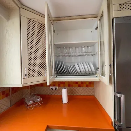 Apartamento En Edificio Albaida, Garaje Y Piscina Appartement Estepona